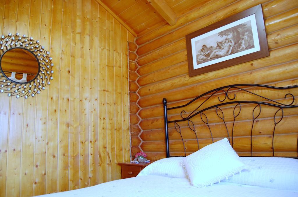 Casas Rurales Villa Pereza Casas De Los Pinos Exteriör bild